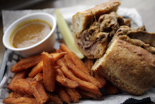 Roast beef sandwich